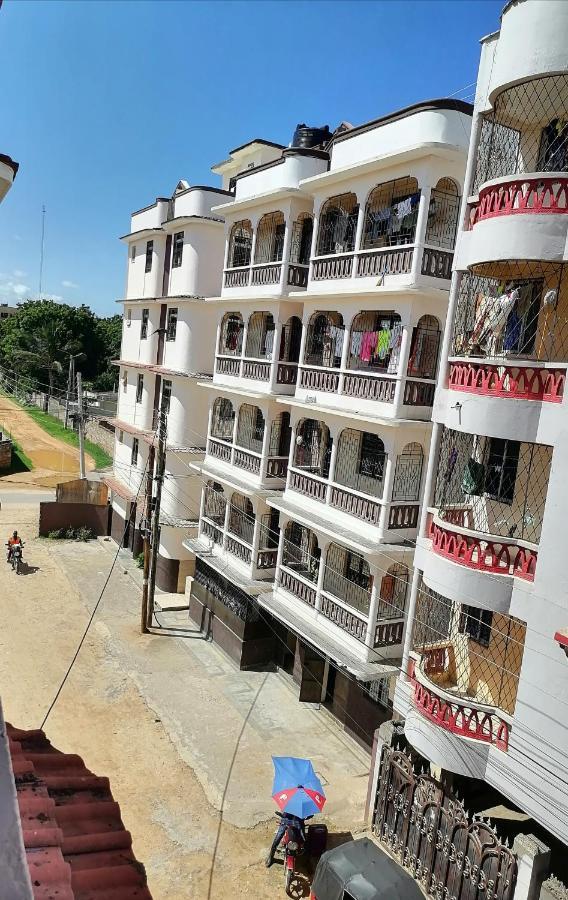 La Grande Cosy Studio Apartment Mtwapa Eksteriør billede